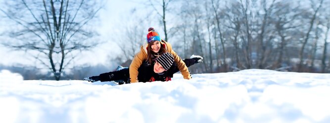 Winterwanderungen an der frischen Luft sind gesund und schonend für Gelenke. Perfektes Ganzkörpertraining. Von leichten bis anspruchsvollen Routen